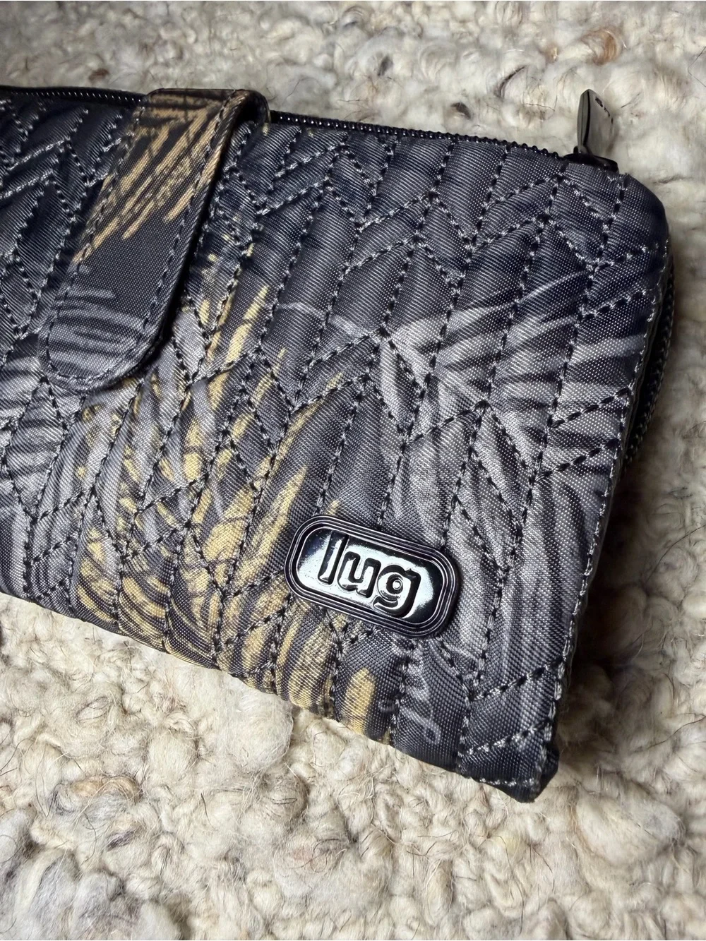 Lug Tram Black Quilted Wallet with Leaf Pattern